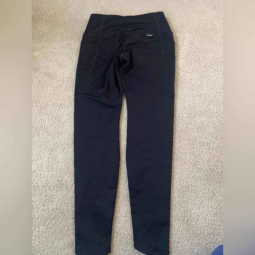 Oiselle Black FlyOut Tights in Black Sz 2 - Picture 4 of 4
